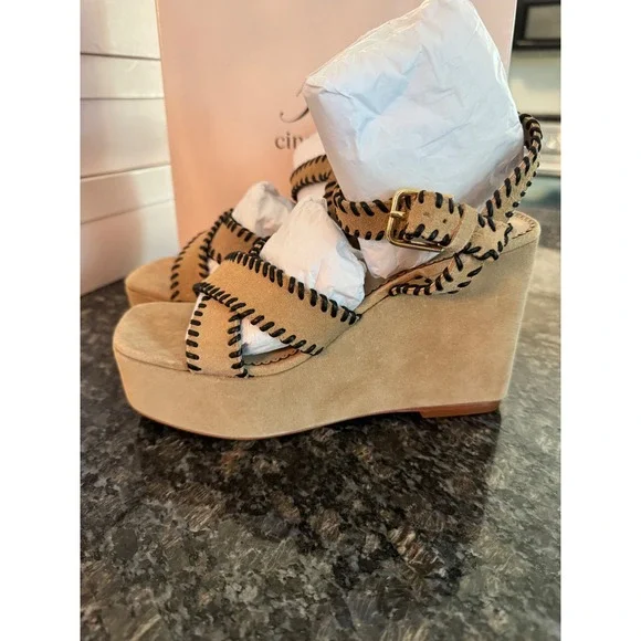 Cinq a Sept Sasha Whipstitch Suede‎ Wedge Sandals Brown Sugar Black Size 37 US 7