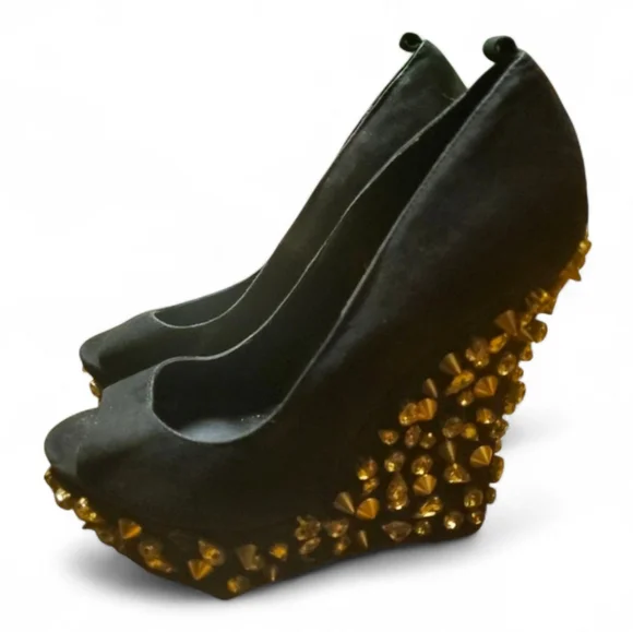 CARVELA BY KURT GEIGER Gold Studded Spikey Y2K  Suede Wedges - 6.5