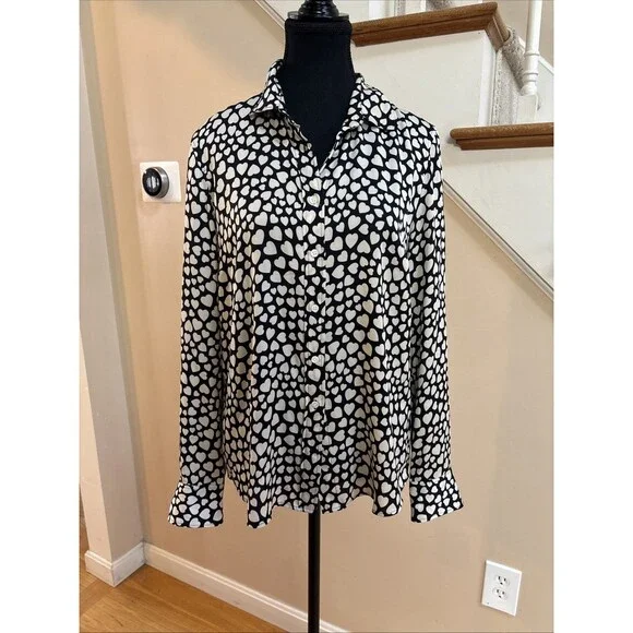 Women’s J Crew Silk Heart Pattern Long Sleeve Button Up Blouse Sz 8 Black White