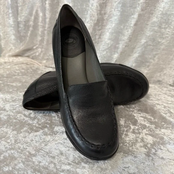 Nurture Black Leather‎ Wedge Heel Shoe Size 7.5M Career / Comfort / Casual/Wedge