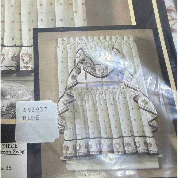 Vtg Victoria Tier Blue Trim Kitchen Curtain Set Tiers & Swag NIP Country Cottage