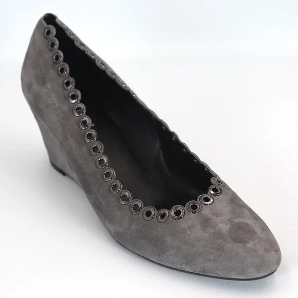 Vaneli Womens 8 M Grey Suede Wedge Pumps Scalloped Grommet Eyelet Work Heels