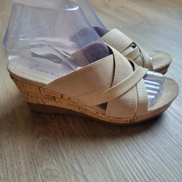 Wear Ever Womens Wedge Sandals 6M Beige Elastic Cork Boho Summer Slides