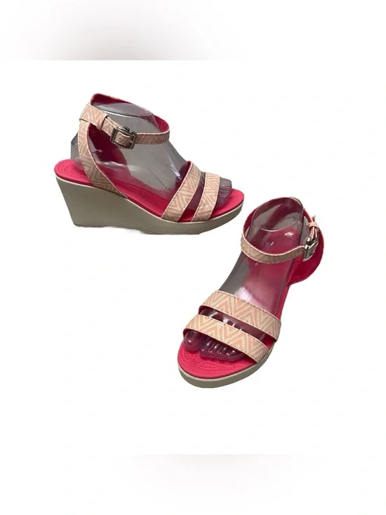 CROCS Leigh Graphic Ankle 2 Strap Wedge Comfort Sandals Womens size 9