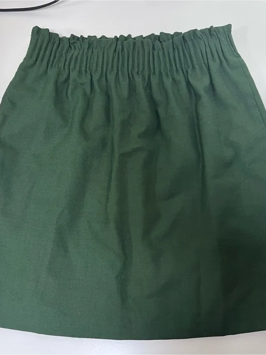 J. Crew Green Wool PullOn Mini Skirt Pockets Size 0 Preppy Fall Academia College