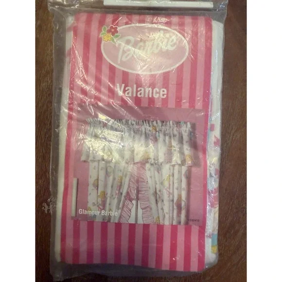 Vintage New Barbie Valance Curtain Made In USA Sealed Unopened 84 X 15 In