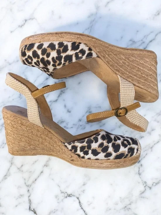 White Mountain Leopard Print Espadrille Wedges animal print sz 6.5