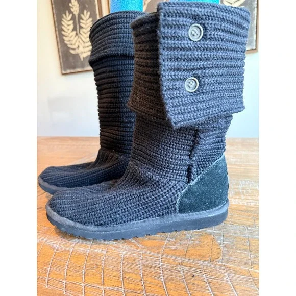 UGG Australia Womens Classic Cardy Black Knit Tall Button Slouch Boots Fall Cozy