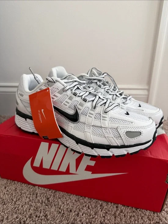 NWT Nike Men's P6000 Sneakers