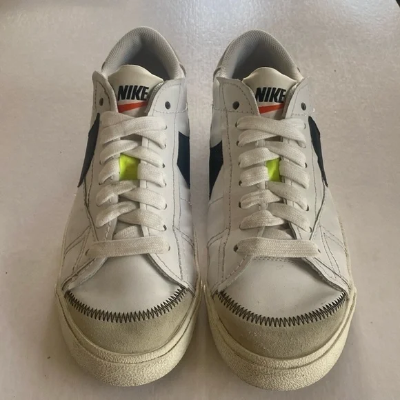 NIKE Blazer Low ‘77 Retro Jumbo White Sneakers DN 2158-101 Size12 Men’s