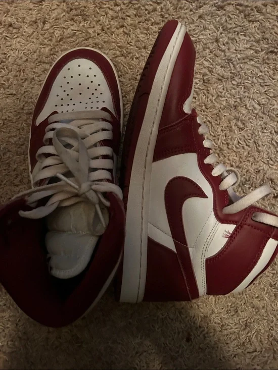 Nike Men’s Red and White High-Top Sneakers