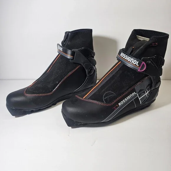New without Box Rossignol Women's Ski Boots X5 FW Touring Boots Size 38/40