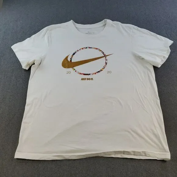 Nike 2020 World Flags Swoosh Graphic T-Shirt White Men's Size Large