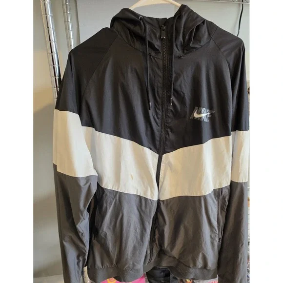 Nike Windrunner Jacket Mens XL Black White Gray Colorblock Hooded Windbreaker