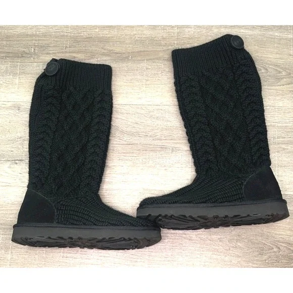 UGG Women Classic Cardi Cabled Knit Boots Black 8 1146010
