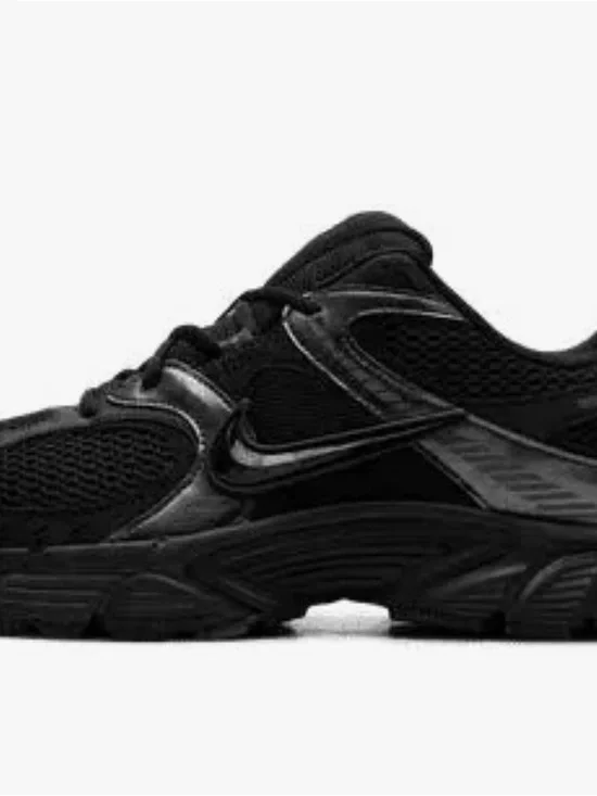 Nike V5 RNR Streetwear/Athletic Shoes Size 10 Men/11.5 Women