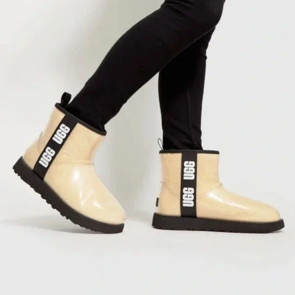UGG Classic Clear Mini Boots Waterproof Wool-Blend Cream/White Women’s 6