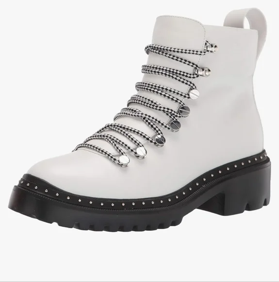 Blondo Chrissy white lace up Lug boots ankle Booties Doc Martin Style Sz 10M