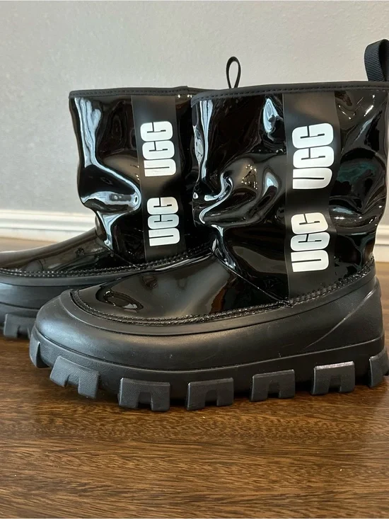 UGG Kids Black Patent Lug-Sole Boots