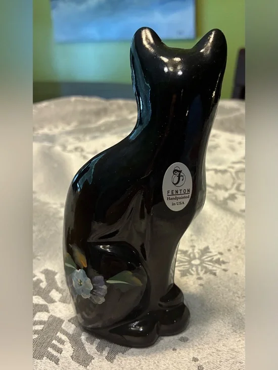 Vintage Fenton Black Cat