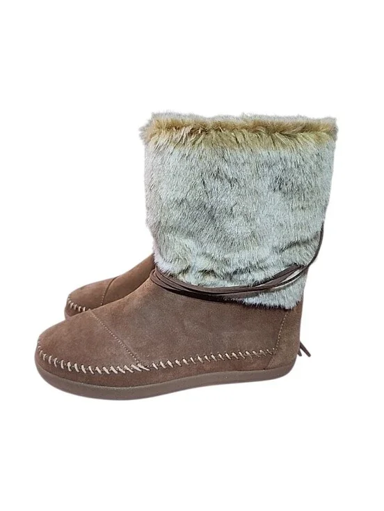 Toms Nepal Rawhide Brown Suede Boots Women's size 10