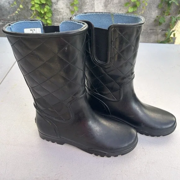 SPERRY Women’s Rain Boots Black Quilted Rubber Slip On Mid-Calf Nellie Boot Sz 6