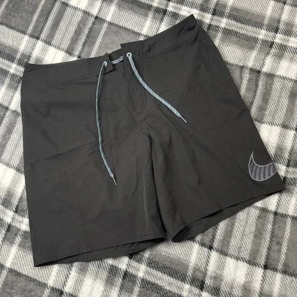 Nike Swim Trunks Mens Size 36 Black Board Shorts Swimming Bathing Suit Pool Surf