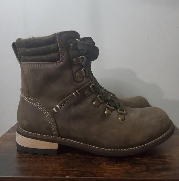 Womens Kodiak Water-Proof Winter Snow Boots Size 6.5 3M Thinsulate Hiking Boot