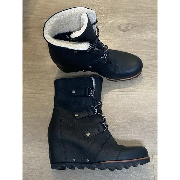 Sorel Joan of Arctic Wedge Black Leather Shearling Winter Snow Boots Women's 8.5
