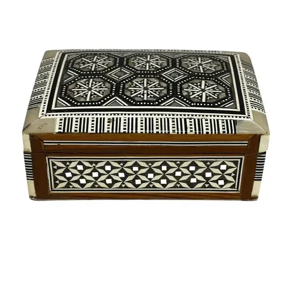 Vintage Wood inlay trinket box Eqypt souvenir intricate white & black geometric