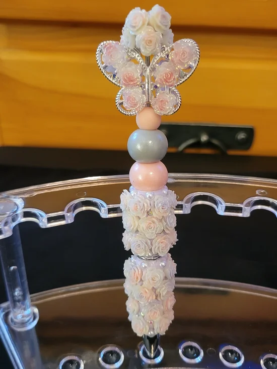 Elegant Pink Rose Beaded Decorative Pen