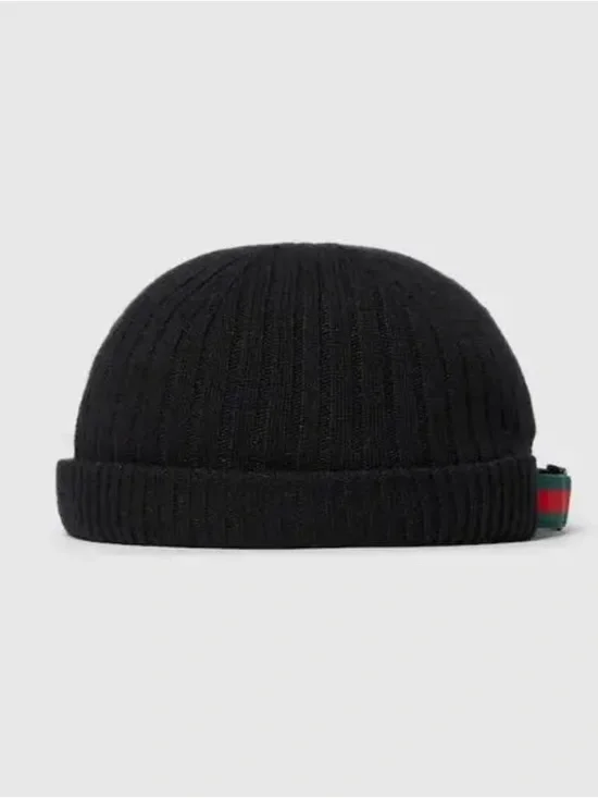 NWT Gucci Black Ribbed Knit Cap with Green-Red Web Tab