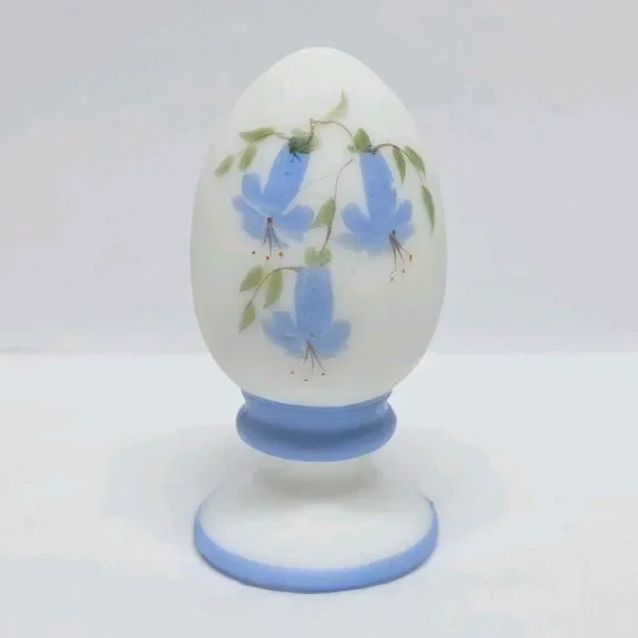 FENTON SATIN MILK GLASS HAND PAINTED BLUE BELLS EGG ON STAND SIGNED VINTAGE
