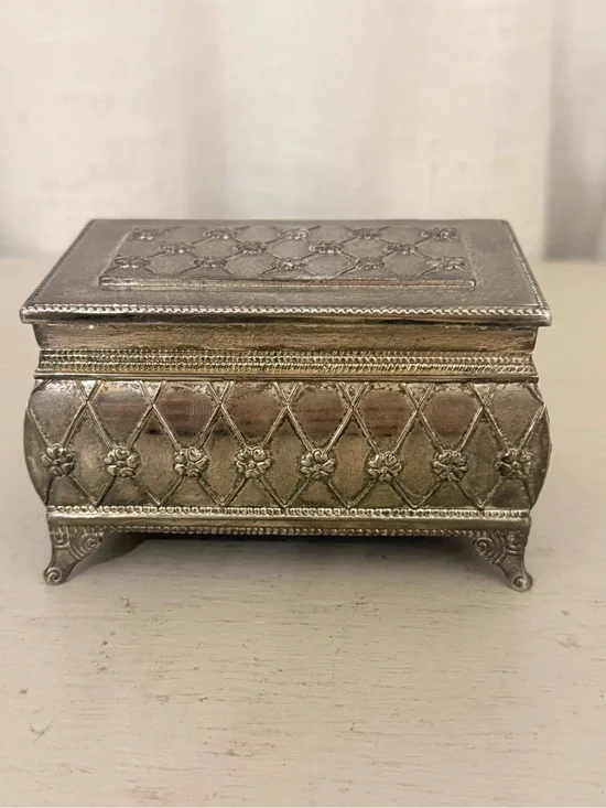 Vintage Silver Diamond Lattice Trinket Jewelry Box