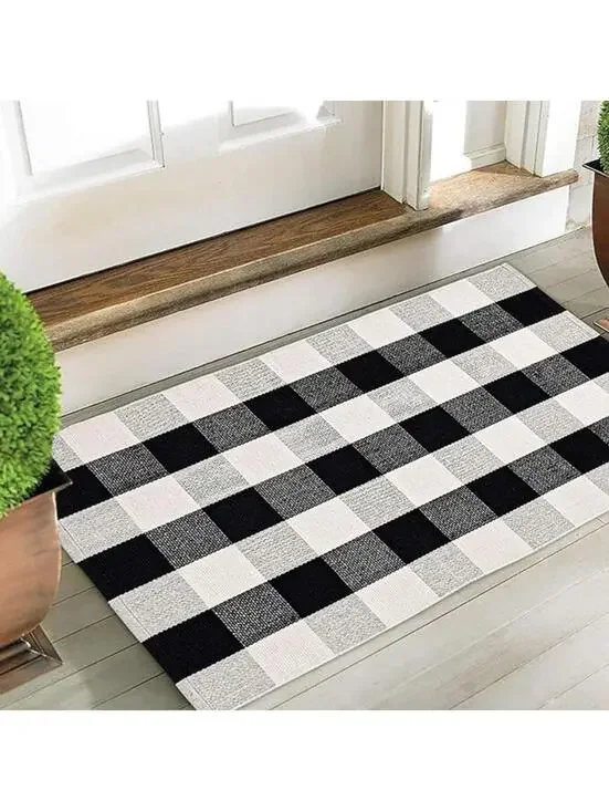 Black & White Checkered Plaid Front Door Outdoor Mat Carpet, Brand New