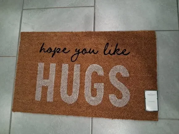 Threshold Target Hope You Like Hugs Coir Doormat 18x30 Natural Welcome Mat NWT