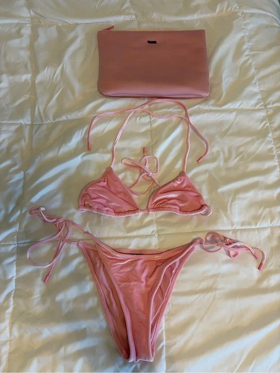 triangl swimwear Vinca Pink Candy Velvet Triangle Tie Bikini Set