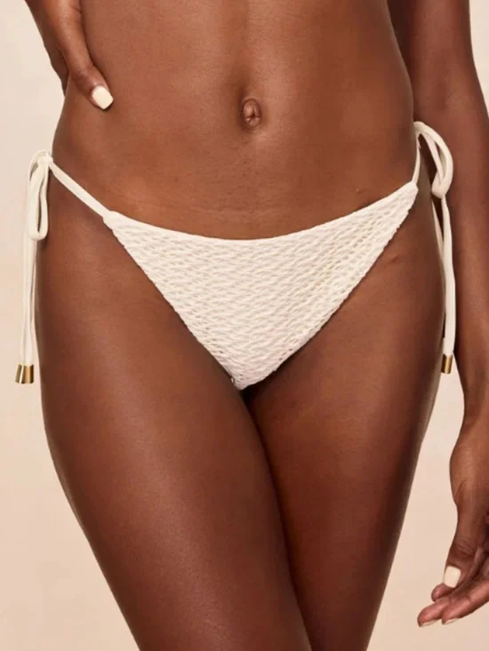 MONDAY SWIMWEAR HANALEI BOTTOM IVORY CHROCHET - M