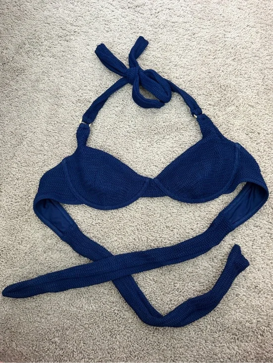 Monday Swimwear Crinkle Navy Bikini Top