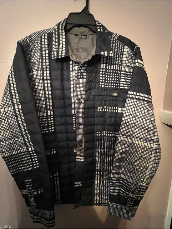 The North Face Men’s Black & White Patterned Quilted Jacket Like New Size L