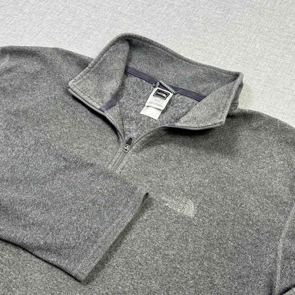 The North Face TKA 100 Sweatshirt Mens XL Gray Pullover 1/4 Zip Fleece Mock Neck