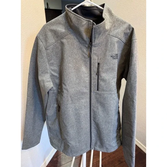 THE‎ NORTH FACE MEN's APEX BIONIC SOFT SHELL JACKET GRAY FULL ZIP STYLE NF0A2RE8