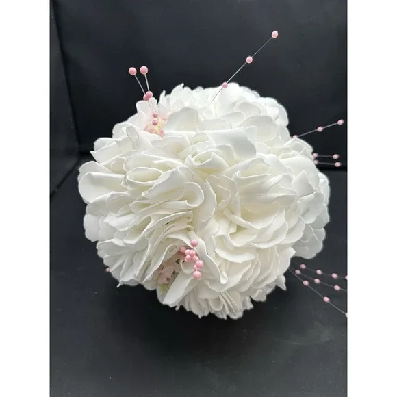 Round White Silk‎ Soft Foam Kissing Flower Ball for Hanging Wedding Decoration