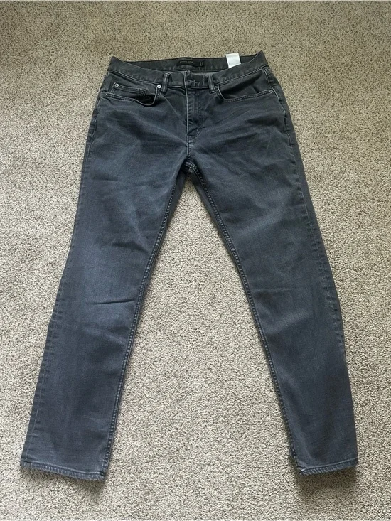 Banana Republic 31x30 slim