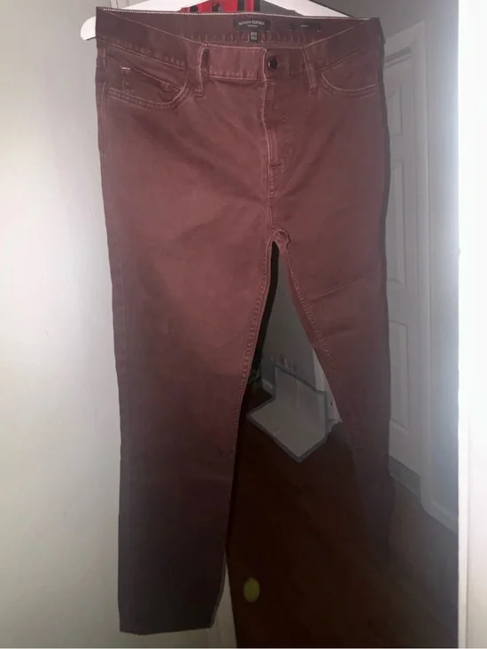Banana Republic Traveler Slim Fit Pants – Men’s 32x32 Burgundy