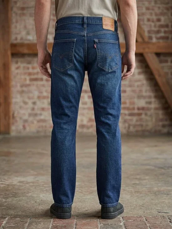 Levi's 505 Straight Leg Jeans