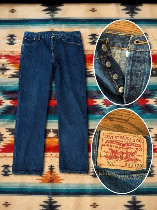 Levi's classic straight leg 501 Button fly front Blue denim jeans W40 L29