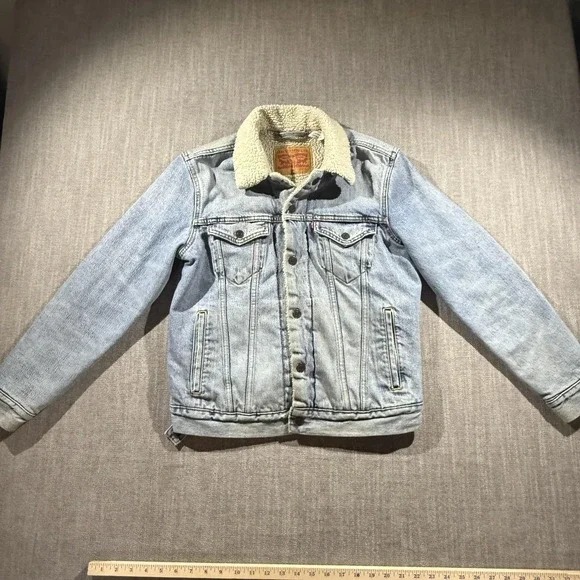 Levi's Sherpa Trucker Jacket Mens Small Blue Denim‎ Fleece Lined Warm Coat