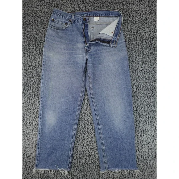 Levis 540 Relaxed‎ Fit Jeans Mens 34x26 Light Blue Raw Hem Cropped Denim
