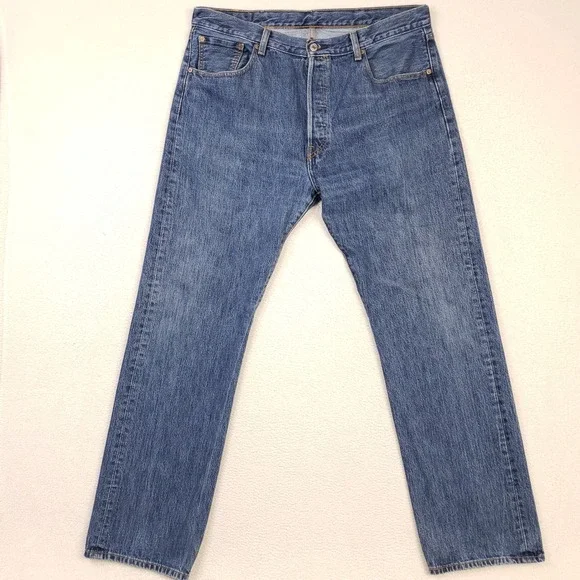 Levi's 501 Original Jeans Mens 38x34 Blue Button Fly Straight Leg Black Batwing